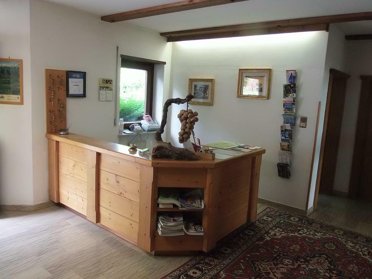 Garni Runggner Traubenhof Otel Termeno Dış mekan fotoğraf
