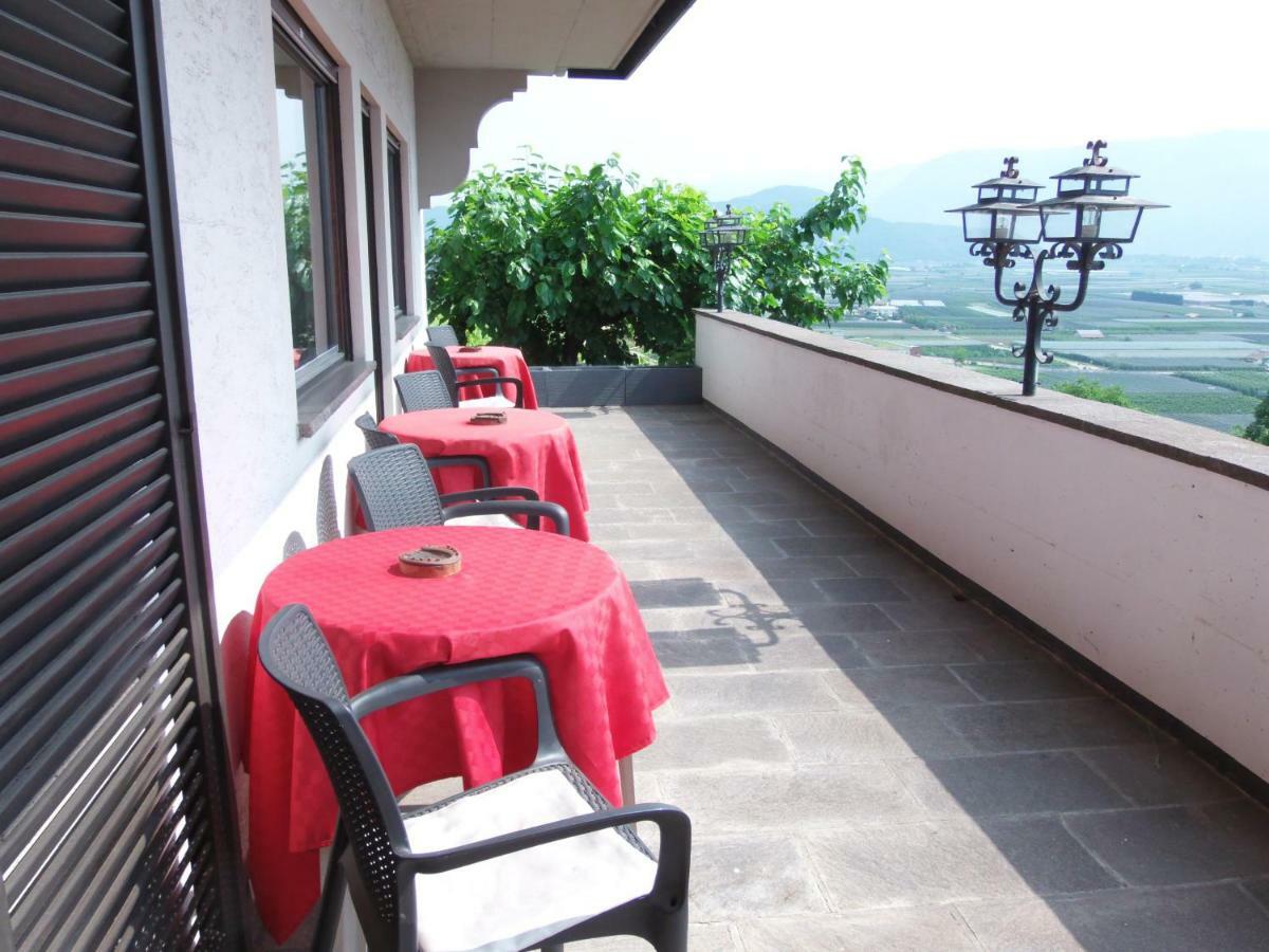 Garni Runggner Traubenhof Otel Termeno Dış mekan fotoğraf