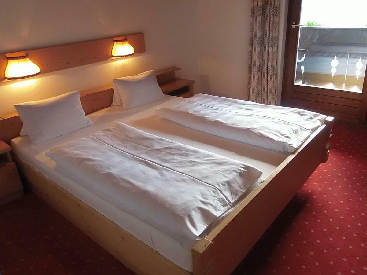 Garni Runggner Traubenhof Otel Termeno Dış mekan fotoğraf